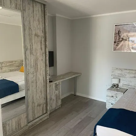 Atlantis Rum i privatbostad Mielno (Koszalin)