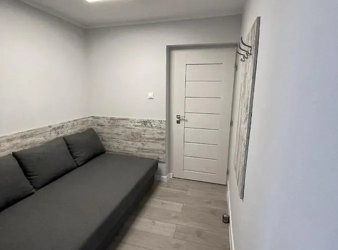 Проживание в семье Atlantis