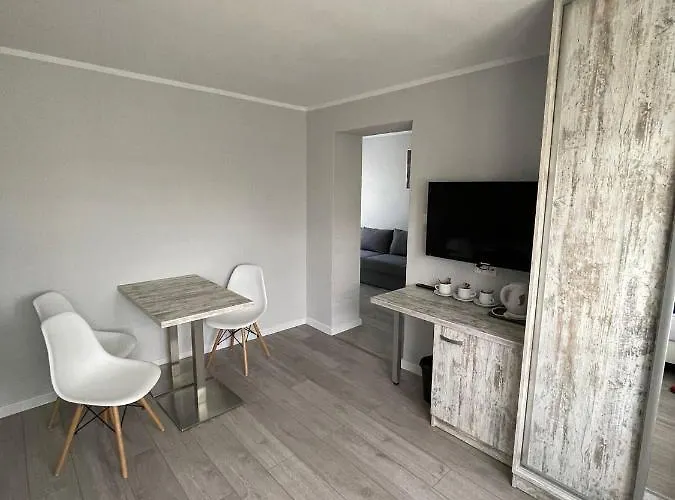 Atlantis ホームステイ *