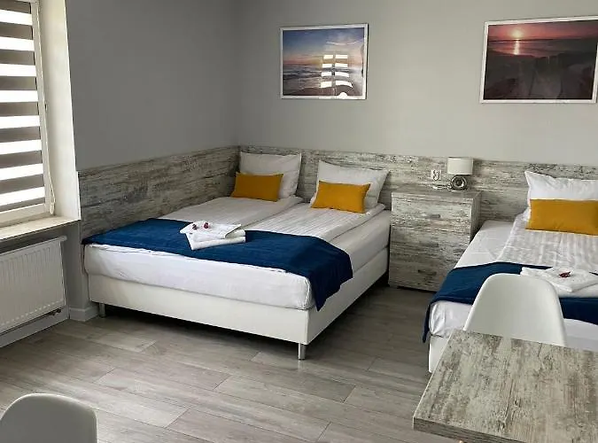 Atlantis Проживание в семье *