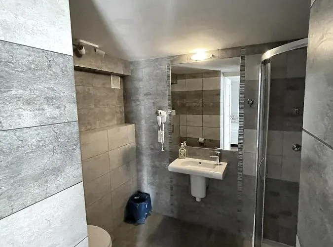 ホームステイ Atlantis *