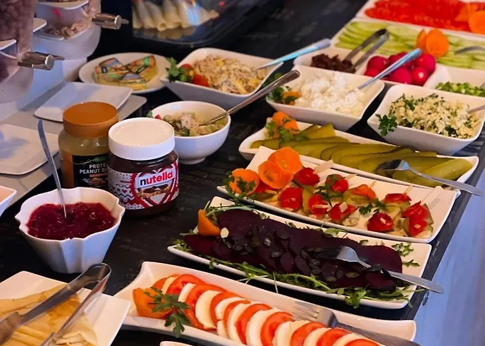 Atlantis Проживание в семье *