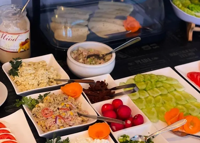 Atlantis Проживание в семье